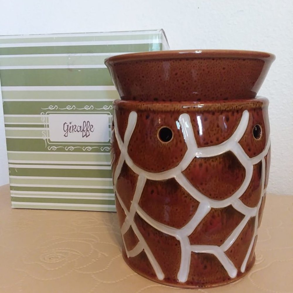 Giraffe Scentsy Melt Warmer
